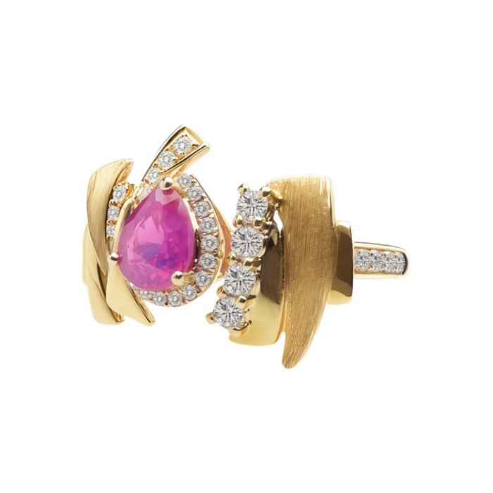 Original Design Natural Untreated Vietnamese Ruby 18K Gold Diamond Ring